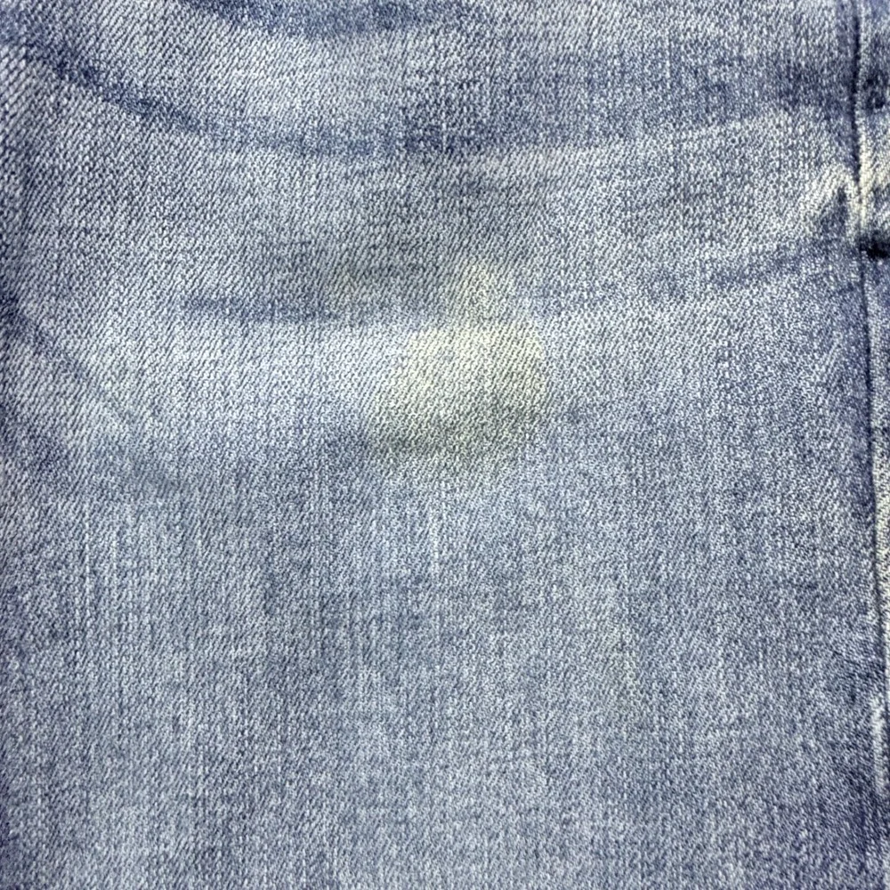 KanCan Jeans Medium Wash Distressed Frayed Hem Blue Denim Size‎ 3 25